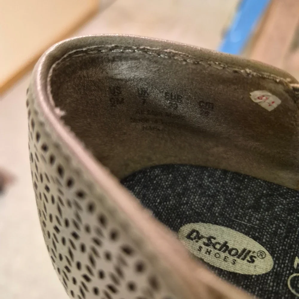 Dr. Scholls brand dr